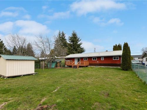 2135 Willemar Ave, Courtenay, BC - Outdoor