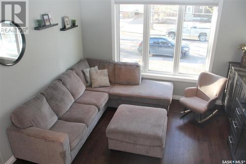 2723 Mcara Street, Regina, SK - Indoor Photo Showing Living Room