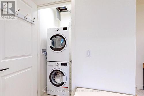 #202 -22 Beckwith Lane, Blue Mountains, ON - Indoor Photo Showing Laundry Room