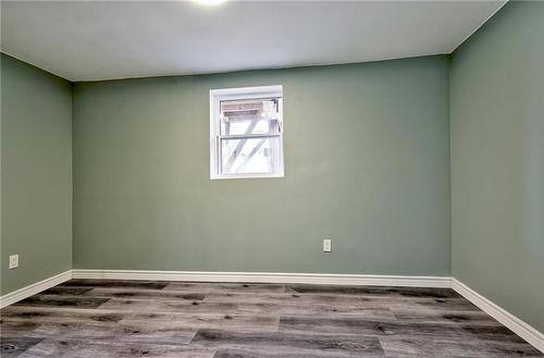 111 Gibson Avenue, Hamilton, ON - Indoor Photo Showing Other Room