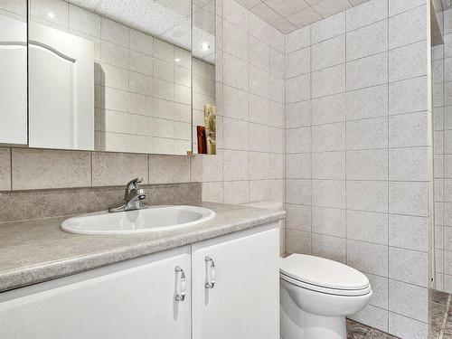 Bathroom - 830 Rue Alfred-Laliberté, Mont-Saint-Hilaire, QC - Indoor Photo Showing Bathroom