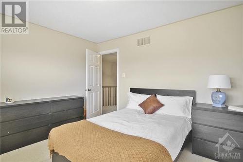 302 Saddleridge Drive, Ottawa, ON - Indoor Photo Showing Bedroom