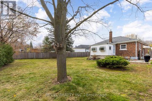 34 Dunblane Ave, St. Catharines, ON - Outdoor