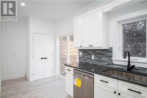 877 Millidge Avenue, Saint John, NB - Indoor Photo Showing Kitchen