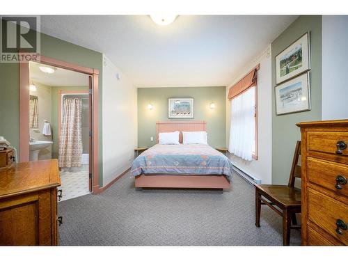 205 Monashee Road, Silver Star, BC - Indoor Photo Showing Bedroom