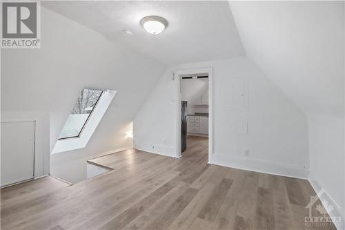 668 Cooper Street, Ottawa, ON - Indoor Photo Showing Other Room