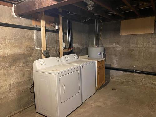 125 Stanley Avenue, Pilot Mound, MB - Indoor Photo Showing Laundry Room