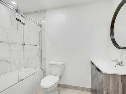Bathroom - 569 Rue Du Parc-Marguerite-Bourgeoys, Montréal (Le Sud-Ouest), QC - Indoor Photo Showing Bathroom