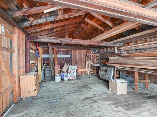 381 Vavenby Bridge Rd, Clearwater, BC - Indoor Photo Showing Basement