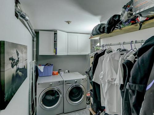 Laundry room - 2700 Rue Boyer, Sainte-Adèle, QC - Indoor Photo Showing Laundry Room