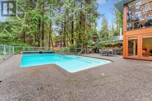 118 Stevens Drive, West Vancouver, BC - Outdoor With In Ground Pool With Backyard