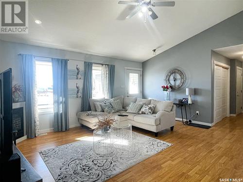 39 Morin Crescent, Meadow Lake, SK - Indoor Photo Showing Living Room