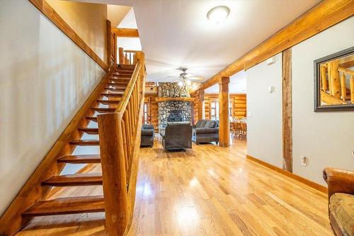 5328 Highline Drive, Fernie, BC - Indoor Photo Showing Other Room