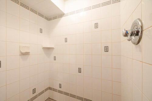 5328 Highline Drive, Fernie, BC - Indoor Photo Showing Bathroom
