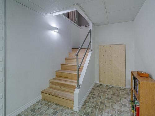 Escalier - 820 Rue Lessard, Saint-René, QC - Indoor Photo Showing Other Room