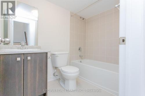 3907 Lodi Rd, Burlington, ON - Indoor Photo Showing Bathroom