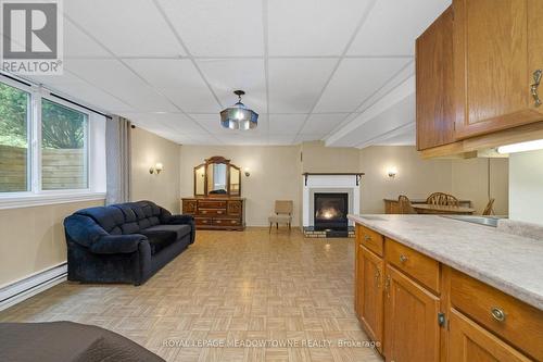 13181 Hwy 7, Halton Hills, ON - Indoor Photo Showing Living Room With Fireplace