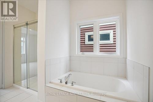 70 Beachwalk Cres, Fort Erie, ON - Indoor Photo Showing Bathroom