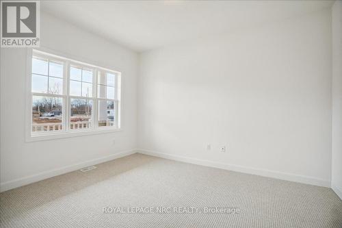 70 Beachwalk Cres, Fort Erie, ON - Indoor Photo Showing Other Room