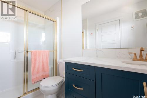 298 Schmeiser Bend, Saskatoon, SK - Indoor Photo Showing Bathroom