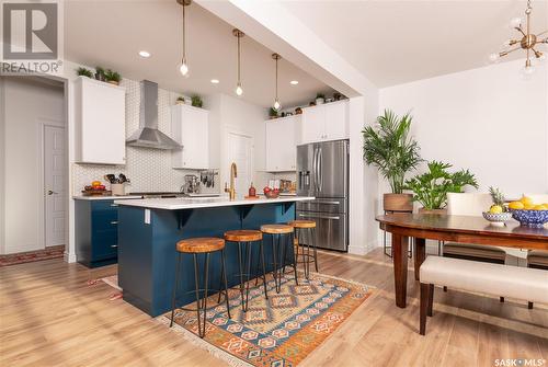 290 Schmeiser Bend, Saskatoon, SK - Indoor Photo Showing Kitchen With Upgraded Kitchen