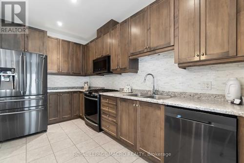 37 - 30 Times Square Boulevard, Hamilton, ON - Indoor Photo Showing Kitchen With Double Sink