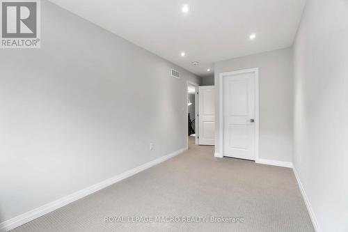 #37 -30 Times Square Blvd, Hamilton, ON - Indoor Photo Showing Other Room