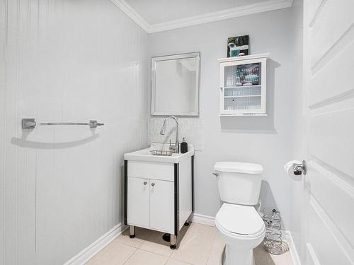 Salle de bains - 4830 Rue De La Légion, Longueuil (Saint-Hubert), QC - Indoor Photo Showing Bathroom