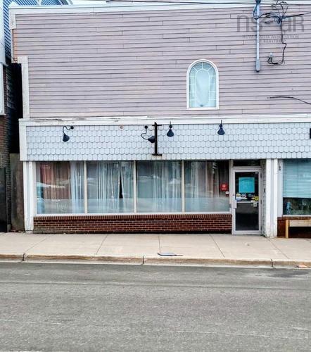 195 Commercial Street, Glace Bay, NS 