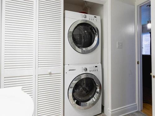 Laundry room - 2-6375 Boul. Pie-Ix, Montréal (Rosemont/La Petite-Patrie), QC - Indoor Photo Showing Laundry Room