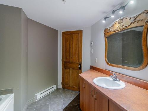 Salle de bains - 208-543 Rue St-Joseph, Lévis (Desjardins), QC - Indoor Photo Showing Bathroom