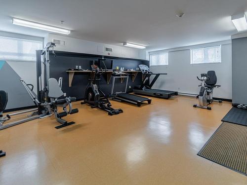 Exercise room - 208-543 Rue St-Joseph, Lévis (Desjardins), QC - Indoor Photo Showing Gym Room