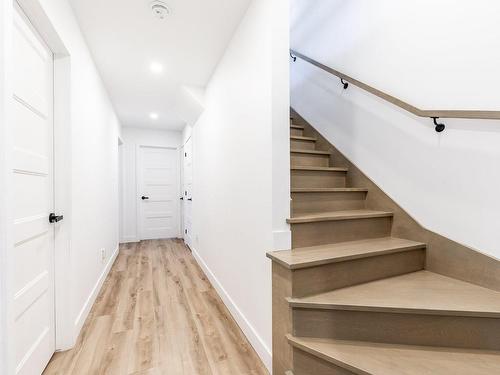 Staircase - 45 Rue Jacques-Cartier S., Saint-Jean-Sur-Richelieu, QC - Indoor Photo Showing Other Room