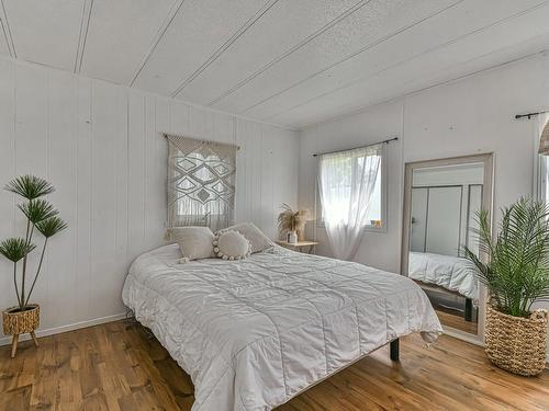 Master bedroom - 1 99E Avenue E., Blainville, QC - Indoor Photo Showing Bedroom