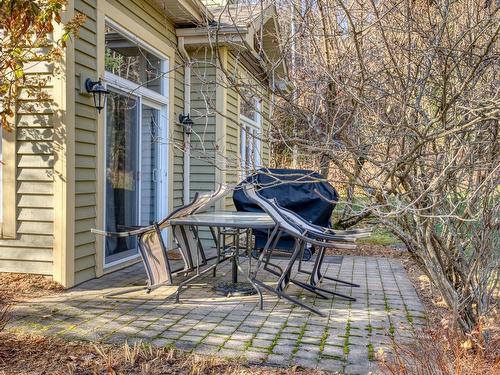 Terrasse - 1691 Ch. Du Golf, Mont-Tremblant, QC - Outdoor