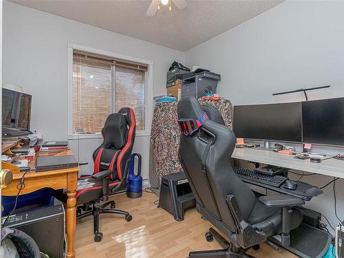 6006 Sunset Rd, Nanaimo, BC - Indoor Photo Showing Office