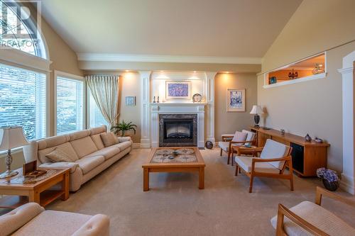2514 Evergreen Drive, Penticton, BC - Indoor Photo Showing Living Room With Fireplace