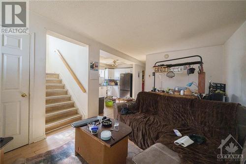 532 Mario Street, Hawkesbury, ON - Indoor Photo Showing Living Room