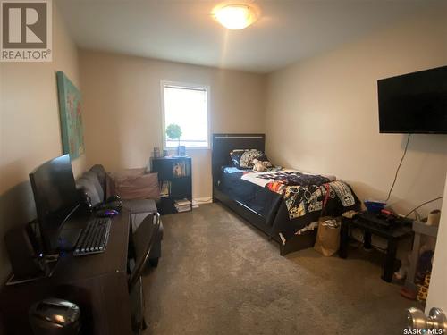 C 2419 Henderson Drive, North Battleford, SK - Indoor Photo Showing Bedroom