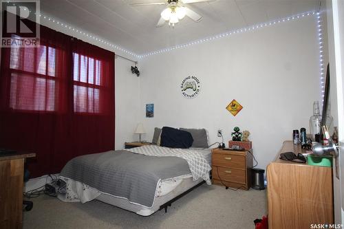 564 1St Street W, Shaunavon, SK - Indoor Photo Showing Bedroom