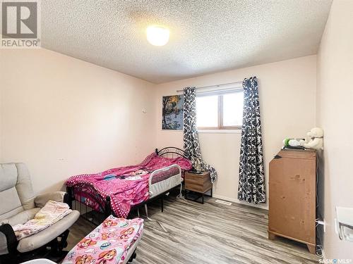 306 Woodman Avenue, Meadow Lake, SK - Indoor Photo Showing Bedroom