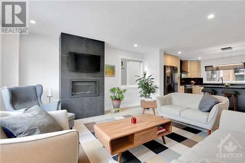 257 Garneau Street, Ottawa, ON - Indoor Photo Showing Living Room With Fireplace