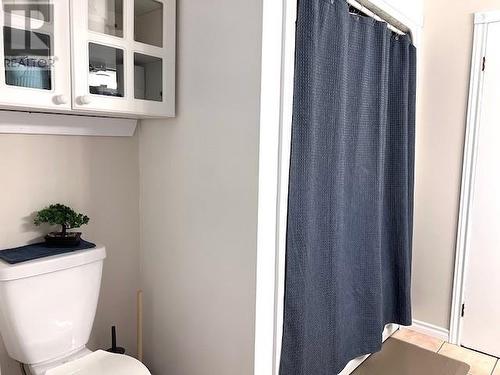 2017 Hwy 64, Alban, ON - Indoor Photo Showing Bathroom