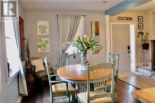 129 Arthur Street, Trout Creek, ON - Indoor Photo Showing Dining Room