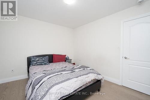 44 Mullholland Ave, Cambridge, ON - Indoor Photo Showing Bedroom