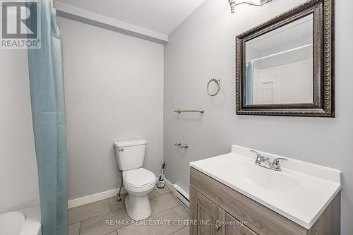 1249 Old 8, Hamilton, ON - Indoor Photo Showing Bathroom