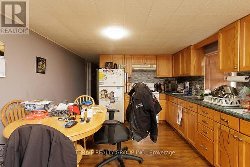 217 Maple Street, West Elgin, ON - Indoor Photo Showing Kitchen