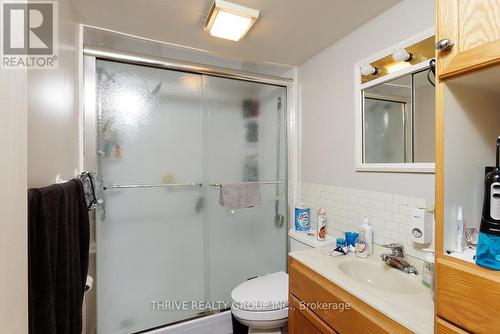217 Maple Street, West Elgin, ON - Indoor Photo Showing Bathroom