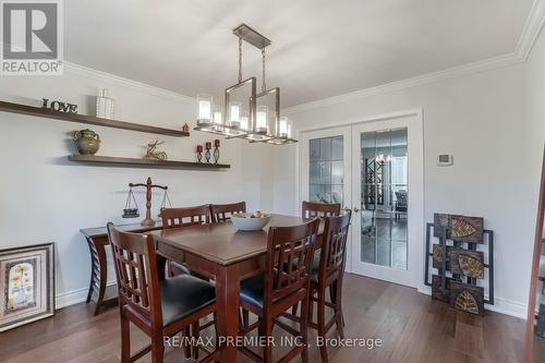 31 Stock Crt, Cambridge, ON - Indoor Photo Showing Dining Room