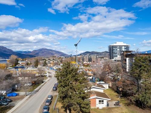 401 Meikle Avenue, Kelowna, BC - Outdoor With View